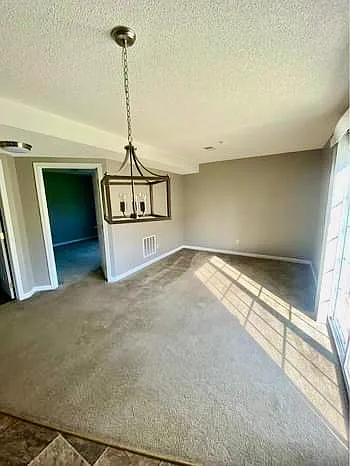 1 bed, 800 sqft, $1,239 — Photo 4