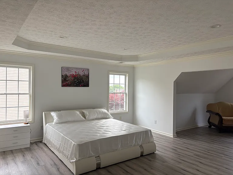 413 Courchelle Dr — Photo 8