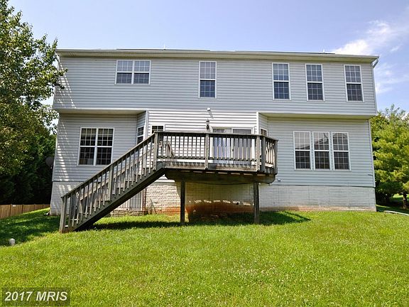 3rd image of 99 Chadwick Dr