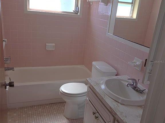 5th image of 7212 Gulf Highlands Dr