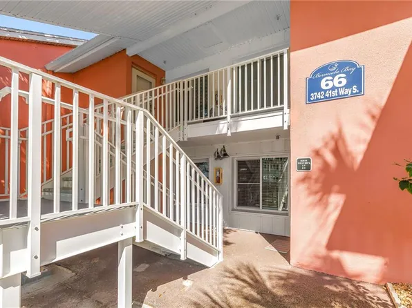 3742 41st Way S Unit F, Saint Petersburg, FL 33711