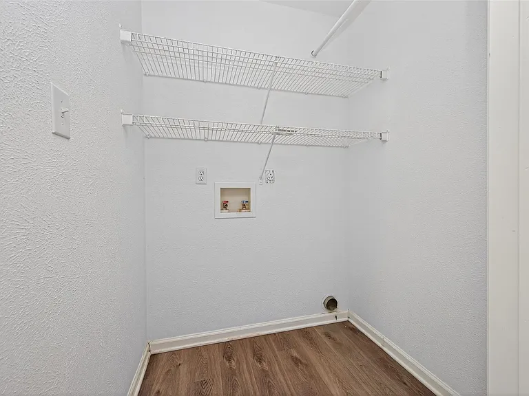 21146 Caney Dr — Photo 22