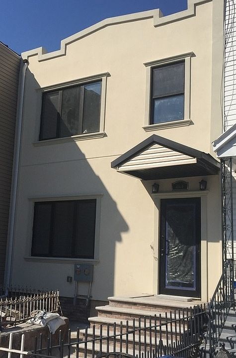 1st image of 2415D Dean St