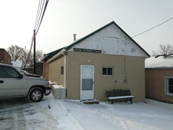 2nd image of 124 W Main St