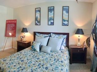 521 Ridgemoor Dr APT 3, Fort Wayne, IN 46825