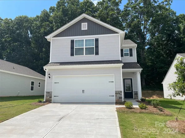 3218 Maple Ridge Dr, Gastonia, NC 28052