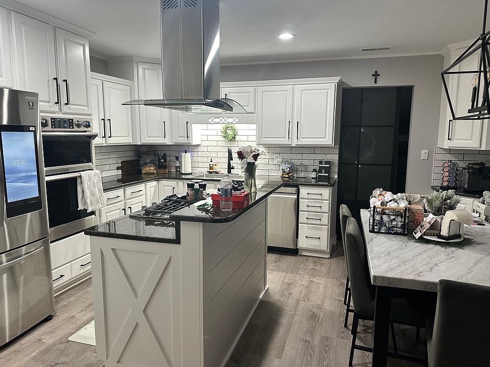 1st image of 50365 North Ave