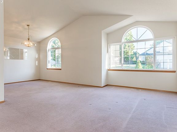 2nd image of 18925 Highland Dr