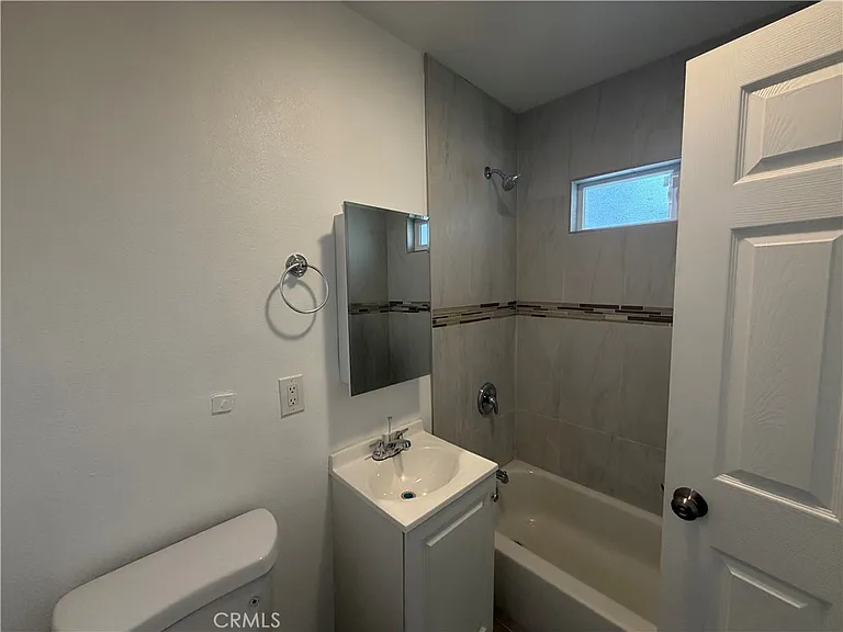 714 Atlantic Ave — Photo 5