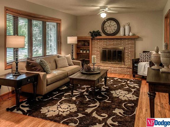 2nd image of 1532 Pinewood Dr