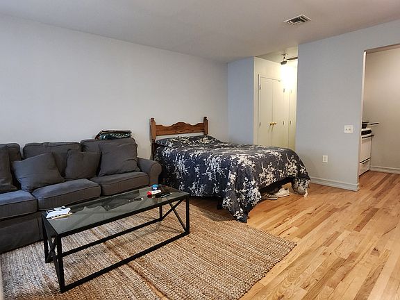 3rd image of 166 W 133rd St #C