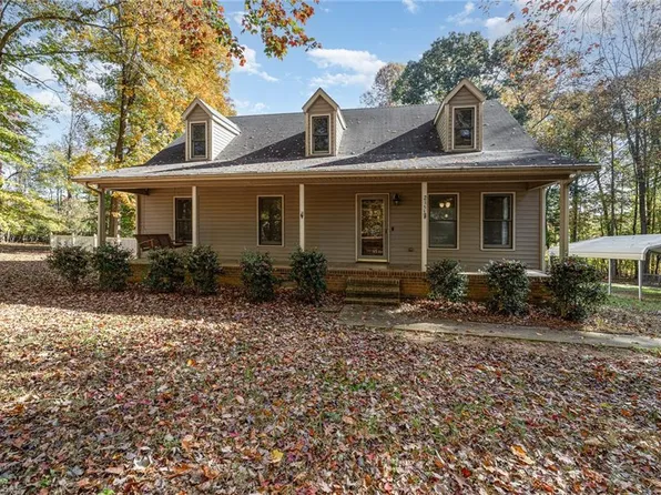 2153 Soapstone Mountain Rd, Staley, NC 27355