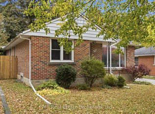 327 Metcalfe St, Guelph, ON N1E 4Z5