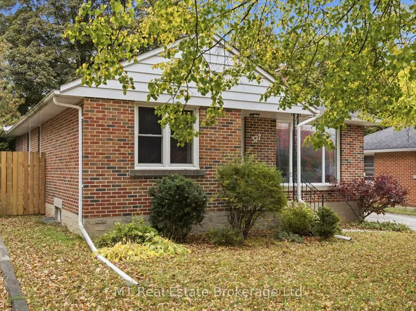 327 Metcalfe St, Guelph, ON N1E 4Z5