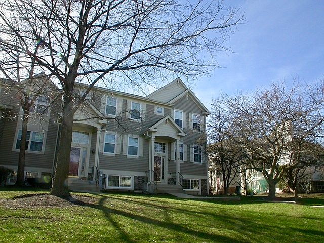 1st image of 928 Manchester Cir