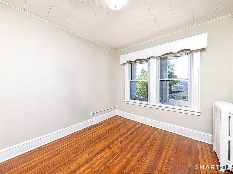 89-91 Maplewood Ave #2 — Photo 12