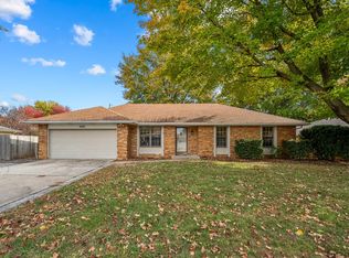 3242 S Kimbrough Ave, Springfield, MO 65807