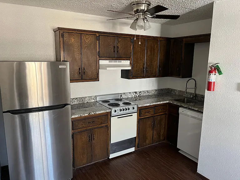 Wildwood Rental Properties — Photo 11