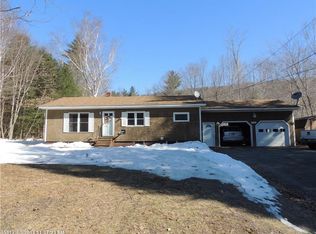 940 Canaan Rd, Skowhegan, ME 04976