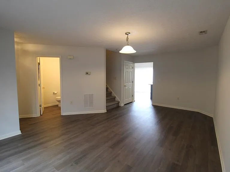 3069 Taylor Spring Ln — Photo 9