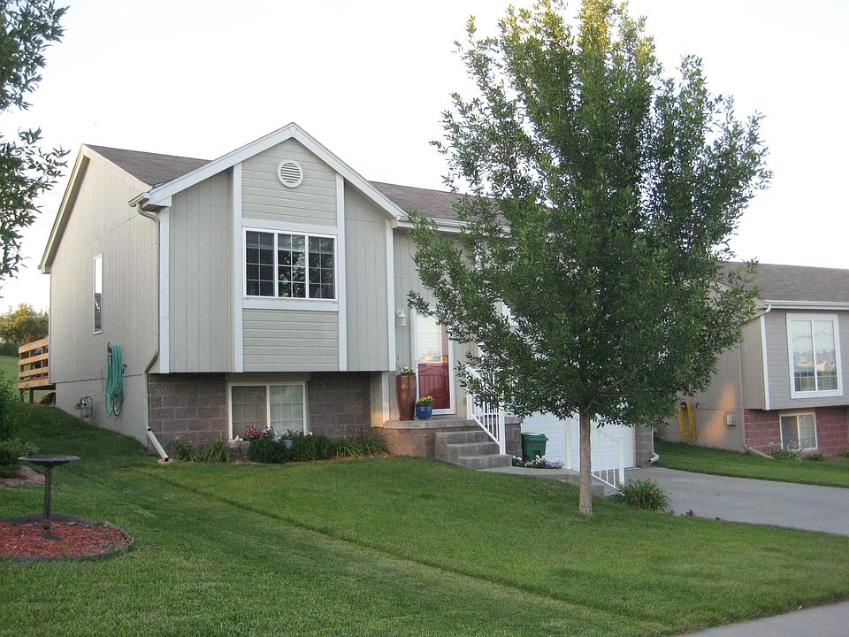 Well-Maintained Exterior