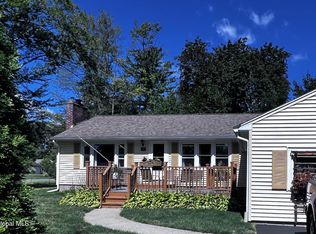 14 Forest Rd, Burnt Hills, NY 12027