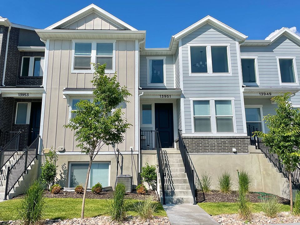 1st image of 13951 Silver Peak Ln
