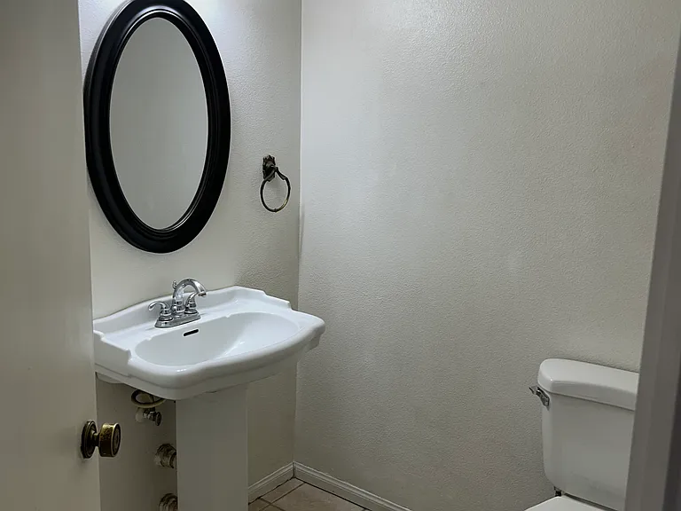 1569 Ruby Dr — Photo 6