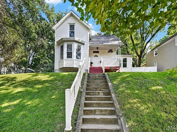 6569 Odell St, Saint Louis, MO 63139