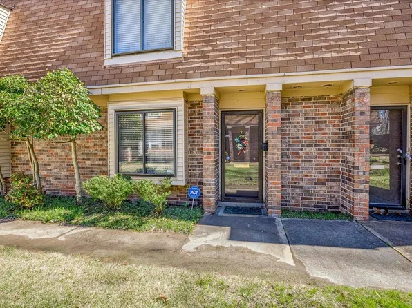 6621 Poplar Woods Cir S APT 5, Memphis, TN 38138