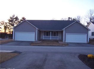 11 Bluebird Ln, Killingly, CT 06241