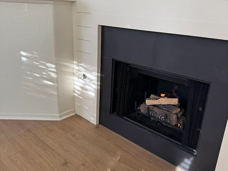 7645 Hazard Center Dr — Photo 5