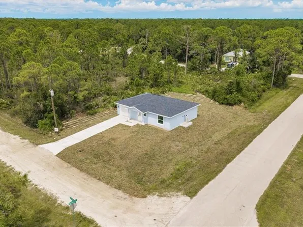 27508 Hollywood Dr, Punta Gorda, FL 33955