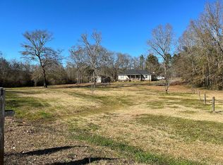 9525 Bratt Rd, Century, FL 32535