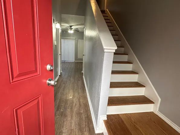 747 Nursery Rd, Irving, TX