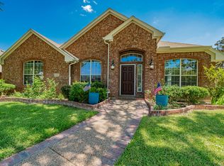 910 Crater Lake Ct, Allen, TX 75002