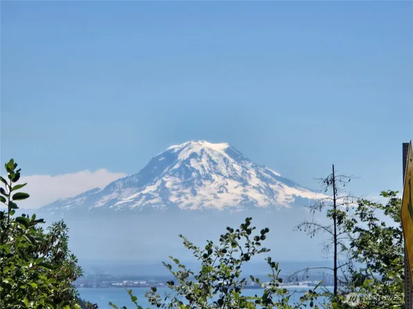 11002 Moller Drive NW, Gig Harbor, WA 98332