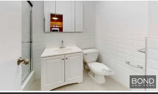 Rented by Bond New York | media 5