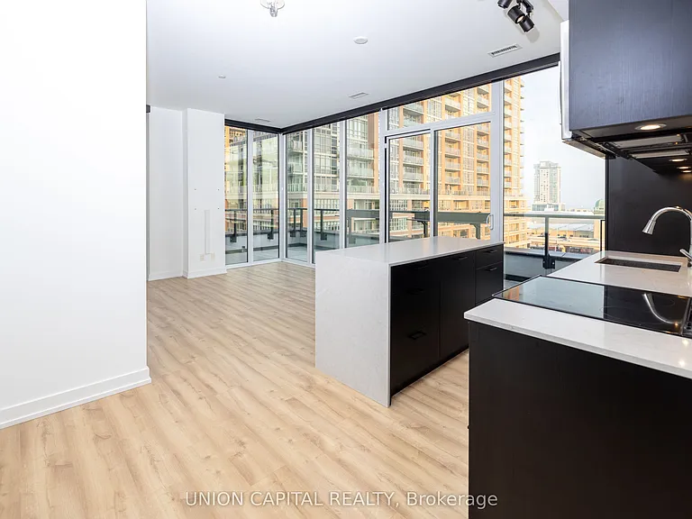 135 Liberty St #715 — Photo 16