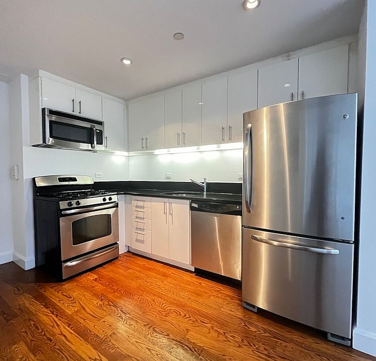 1st image of 225 Schermerhorn St APT 16E
