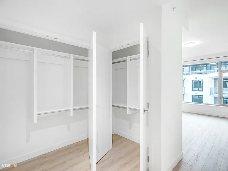 755 Harbourside Dr #619 — Photo 14