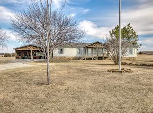 1213 S Council Valley, Yale, OK 74085