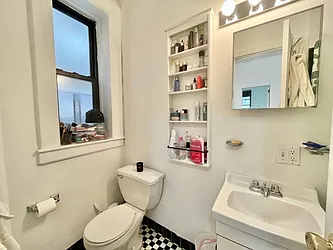 Rented by Best Apartments North Inc