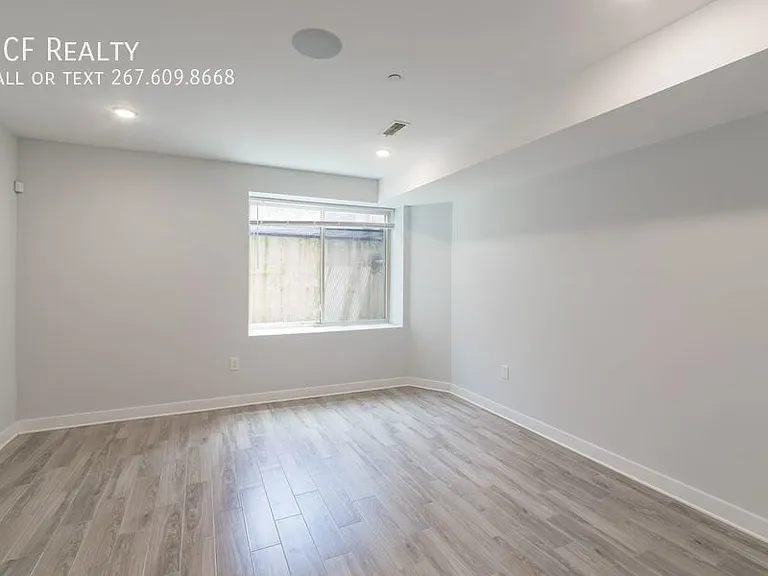 1755 N Marshall St #A — Photo 21