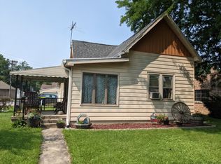 205 W 4th St, Sheridan, IN 46069