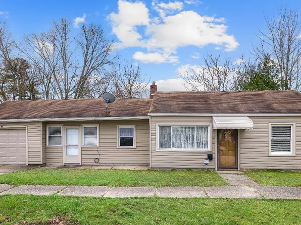 2407 Nesmith Lake Blvd, Akron, OH 44314