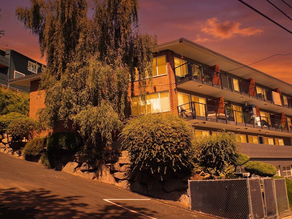1st image of 2501 Thorndyke Ave W APT 102