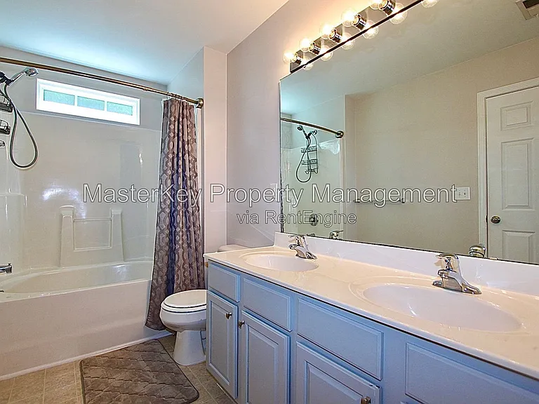 508 Bayou Ct — Photo 14