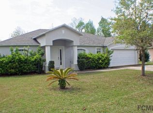 8 Pine Crest Ln, Palm Coast, FL 32164