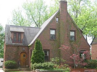 311 Deerhurst Park Blvd, Buffalo, NY 14223